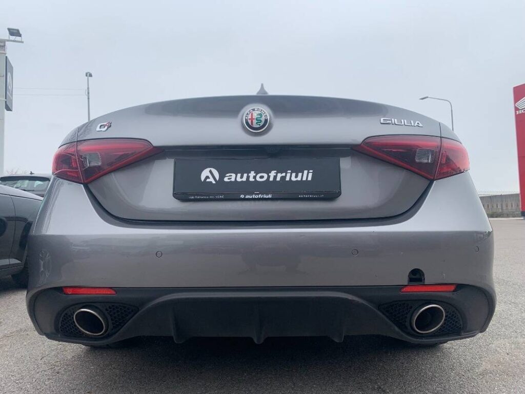 Alfa Romeo Giulia Berlina
